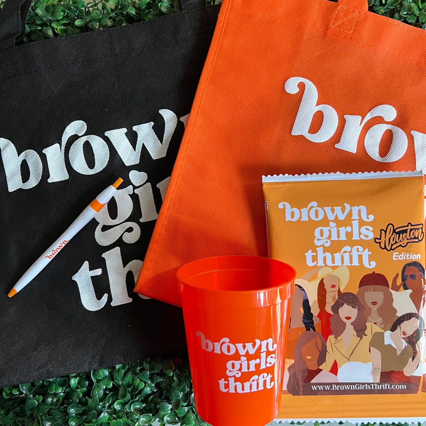 Thriftcon Houston Box BrownGirlsThrift